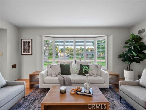 1101 W Sharon Road, Santa Ana, CA