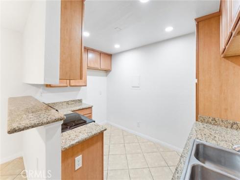 1345  Cabrillo Park  L16  Drive, Santa Ana, CA