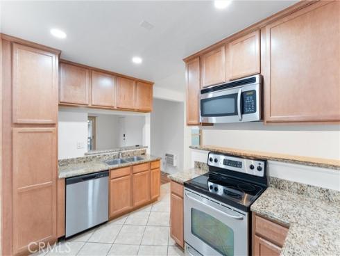 1345  Cabrillo Park  L16  Drive, Santa Ana, CA