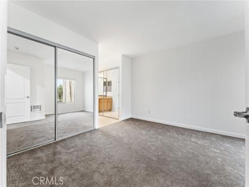 1345  Cabrillo Park  L16  Drive, Santa Ana, CA