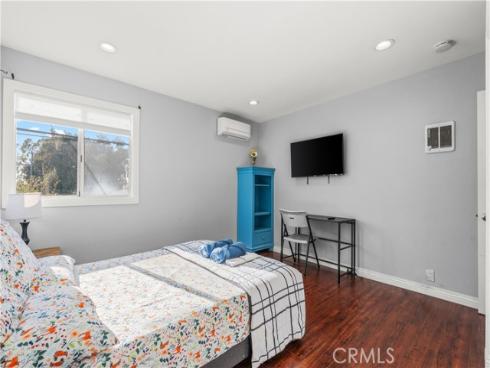 2040  Kilson   Drive, Santa Ana, CA