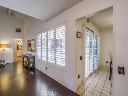 1903 E Fruit Street, Santa Ana, CA