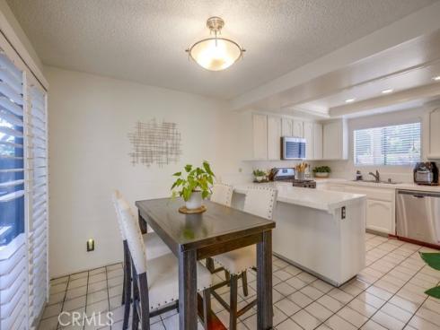 1903 E Fruit Street, Santa Ana, CA