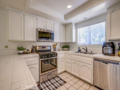 1903 E Fruit Street, Santa Ana, CA