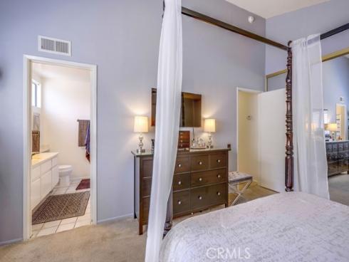 1903 E Fruit Street, Santa Ana, CA