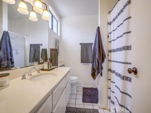 1903 E Fruit Street, Santa Ana, CA