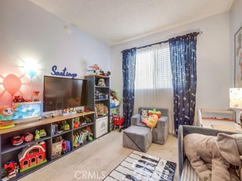 1903 E Fruit Street, Santa Ana, CA