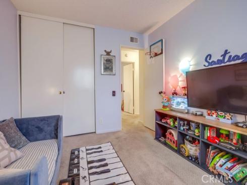 1903 E Fruit Street, Santa Ana, CA