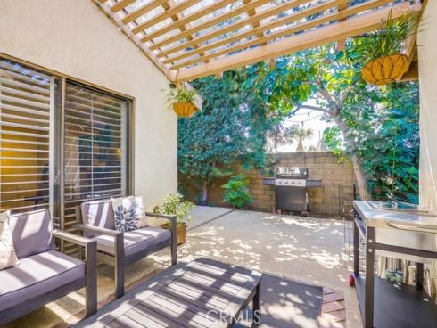 1903 E Fruit Street, Santa Ana, CA