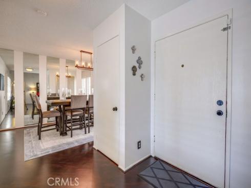 1903 E Fruit Street, Santa Ana, CA