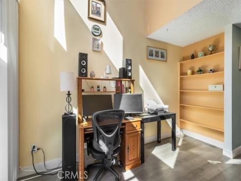 1084  Cabrillo Park # B  , Santa Ana, CA