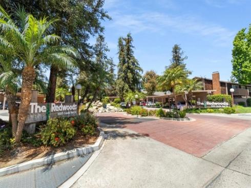 1084  Cabrillo Park # B  , Santa Ana, CA