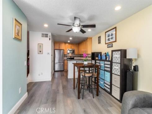 1084  Cabrillo Park # B  , Santa Ana, CA