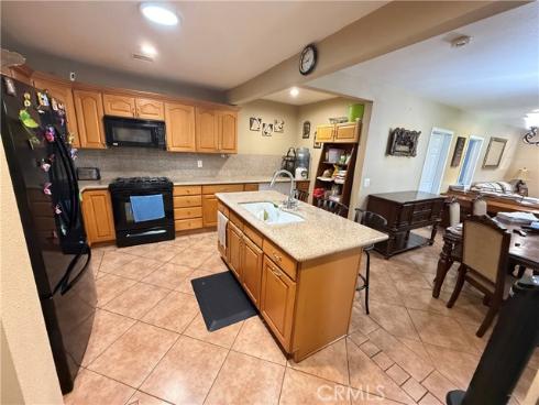 1014 N Daisy   Avenue, Santa Ana, CA