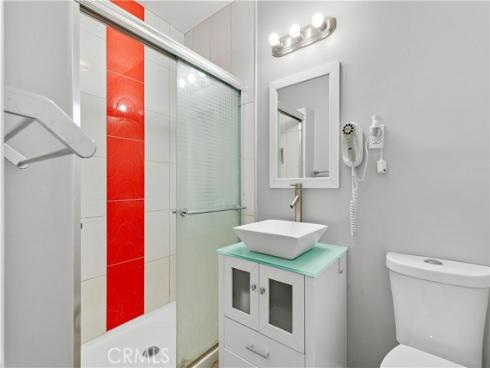 4512  W Watkins  , Santa Ana, CA