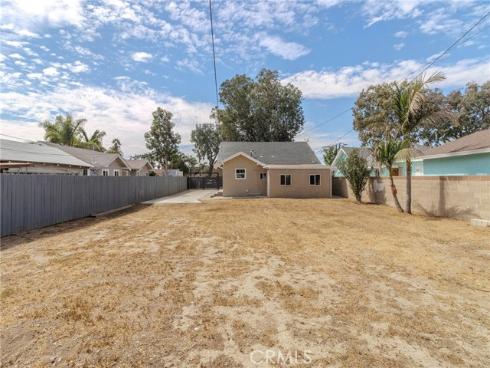 1435  Orange  , Santa Ana, CA