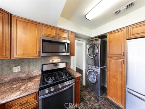 1830 E 19th  3  Street, Santa Ana, CA