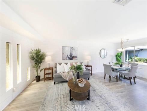 1830 E 19th  3  Street, Santa Ana, CA