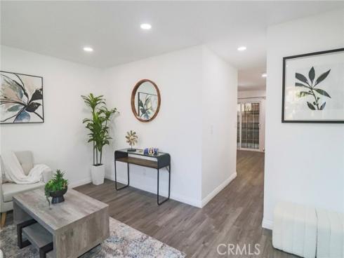 1602 N King  E1  Street, Santa Ana, CA