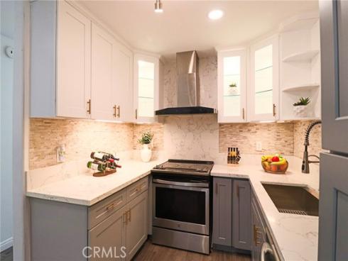 1602 N King  E1  Street, Santa Ana, CA