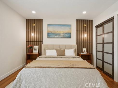 1533  W San Lorenzo Ave  , Santa Ana, CA