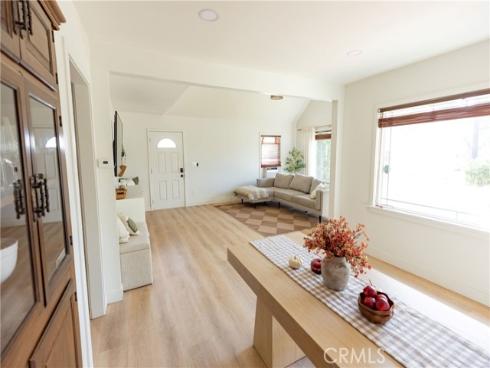 715 E Mcfadden , Santa Ana, CA