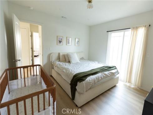 715 E Mcfadden , Santa Ana, CA