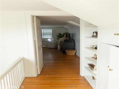 715 E Mcfadden , Santa Ana, CA