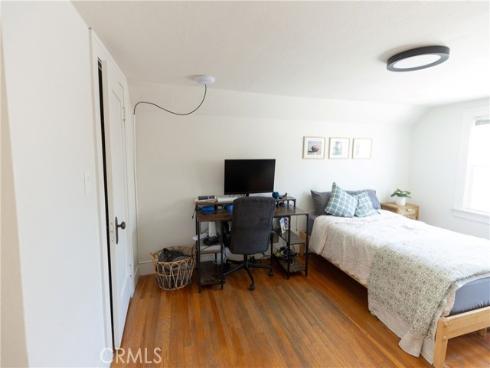 715 E Mcfadden , Santa Ana, CA