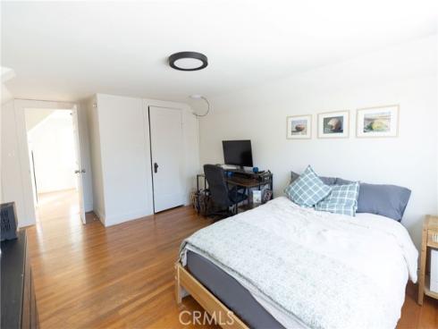 715 E Mcfadden , Santa Ana, CA