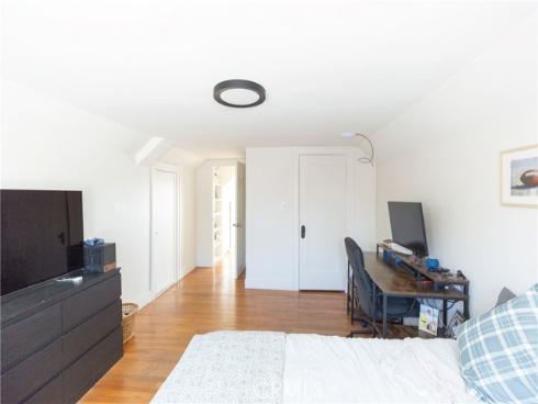 715 E Mcfadden , Santa Ana, CA