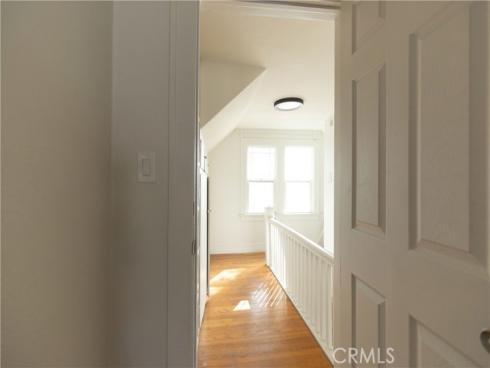 715 E Mcfadden , Santa Ana, CA