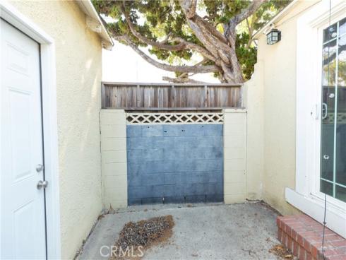 715 E Mcfadden , Santa Ana, CA