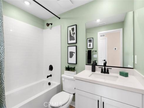 1814 E. 1st 320 Street, Santa Ana, CA