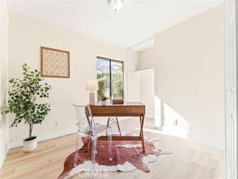 2602 N Tustin  D  Avenue, Santa Ana, CA