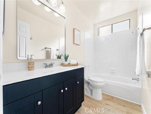 2602 N Tustin  D  Avenue, Santa Ana, CA