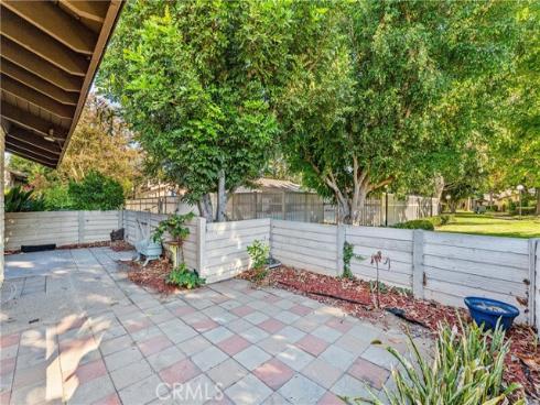 2602 N Tustin  D  Avenue, Santa Ana, CA