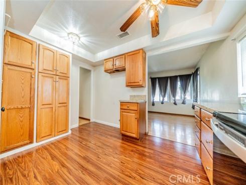 825 N Raitt   Street, Santa Ana, CA