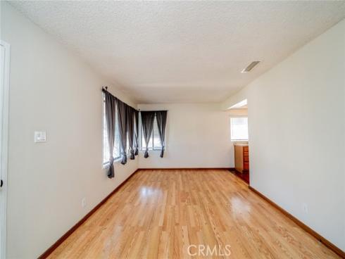 825 N Raitt   Street, Santa Ana, CA