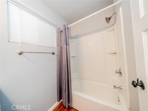 825 N Raitt   Street, Santa Ana, CA