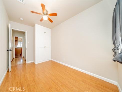 825 N Raitt   Street, Santa Ana, CA