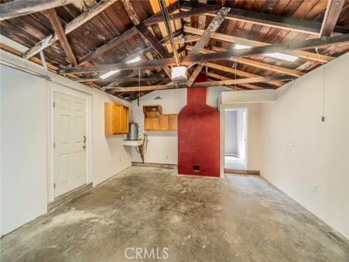 825 N Raitt   Street, Santa Ana, CA