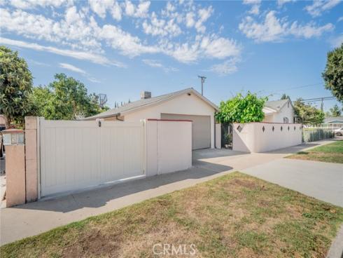 825 N Raitt   Street, Santa Ana, CA