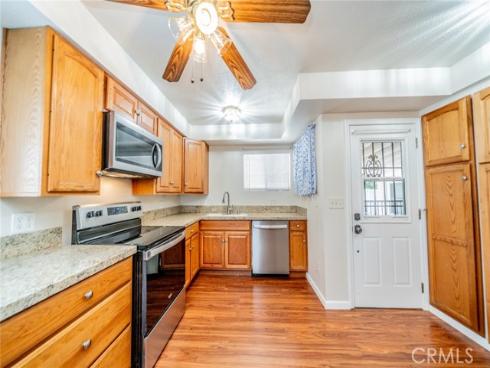 825 N Raitt   Street, Santa Ana, CA