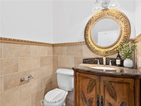 5112 W 1st  C , Santa Ana, CA