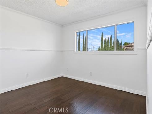 5112 W 1st  C , Santa Ana, CA