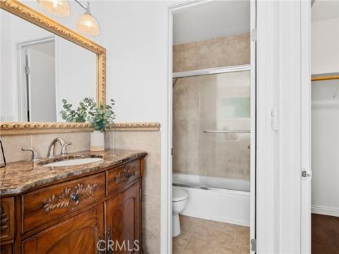 5112 W 1st  C , Santa Ana, CA