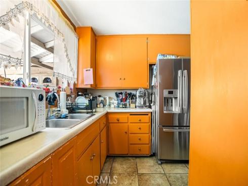 3413 W James Avenue, Santa Ana, CA