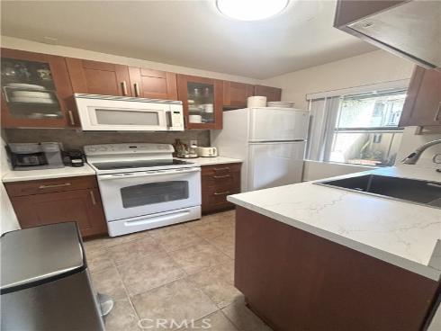 1345  Cabrillo Park  J11 , Santa Ana, CA