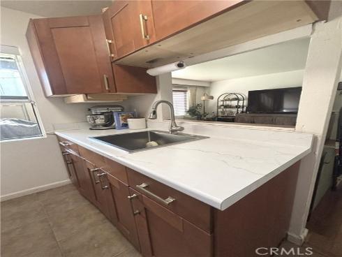 1345  Cabrillo Park  J11 , Santa Ana, CA